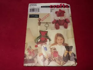 ๐ผ STYLE #2556 - CUTE STUFFED BEAR - GOOSE - CAT & CLOTHING PATTERN OZ FF - Picture 1 of 2
