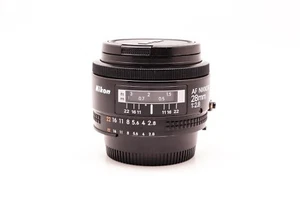 Nikon Nikkor AF 28 mm f/2.8 obiettivo per corpo fotocamera attacco Nikon F - Foto 1 di 6