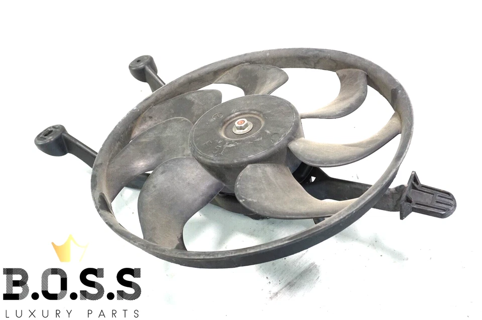 1993 CADILLAC ALLANTE ENGINE COOLING FAN 22136816 OEM - Image 1 of 4