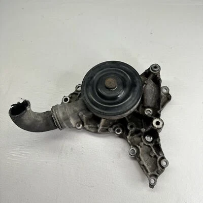 Bomba de agua refrigerante motor Mercedes-Benz R350 W251 E350 2006-2011 OEM 2722010501 Foto 1 de 4