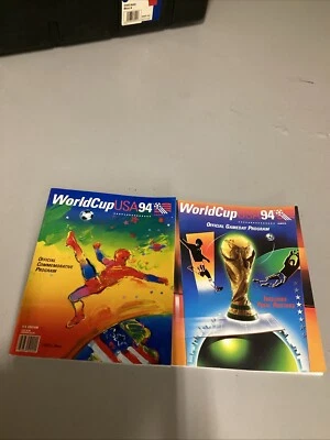 FIFA-SOCCER WORLD CUP 1994 OFFICIAL GAMEDAY FOOTBALL ORIGINAL PROGRAM !! - Image 1 of 3