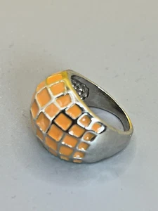 Silver Tone Ring with Tangerine Colored Inlay Size 7 1/2 - Picture 1 of 4