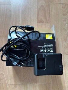 Chargeur batterie battery charger Nikon MH-25A - Photo 1/1
