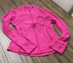 Lululemon Define Jacke angeraut in meliert Paris rosa/weiß Mikrostreifen Gr. 4 - Bild 1 von 8