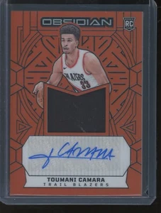 2023-24 Panini Ossidiana Basket Toumani Camara #235 RC Maglia Auto /75 - Foto 1 di 2