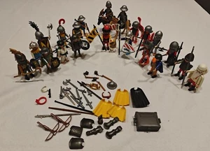 PLAYMOBIL Mittelalter - 21 Figuren/Ritter mit Zubehör Set/Konvolut - Bild 1 von 6