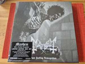 Neu in OVP Box Set Mayhem Pure Fucking Armageddon Limited Edition 6 Picture LPs - Bild 1 von 6