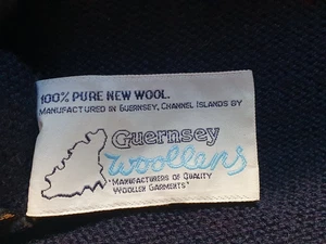 Traditional Navy Blue 100% Wool Women's Guernsey Woollens Sweater Half Sleeve M - Picture 1 of 11