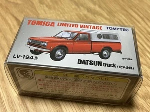 Tomica Vintage Datsun Track 1/64 North America Scale Used Collectible - Picture 1 of 6