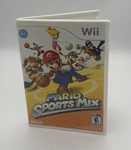Mario Sports Mix (Nintendo Wii, 2011) testato con manuale completo CIB - Foto 1 di 3