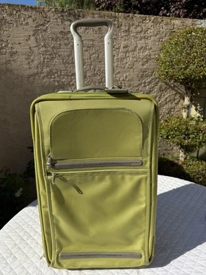 TUMI Alpha Frequent Traveler Volt Green Compact 22" Upright Carry-On 22022 Lm - Image 1 of 4