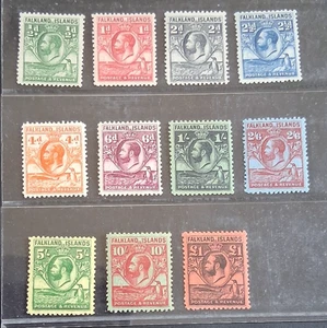FALKLAND ISLANDS 1929 KG V 1/2d to £1 SG 116 - 126 Sc 54 - 64 animals set 11 MLH - Picture 1 of 4