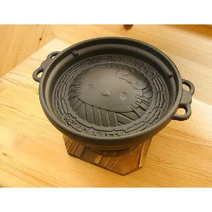 Hello Kitty Cast Iron Mini Genghis Khan Hot Pot Japan Limited Red/White - Picture 1 of 4