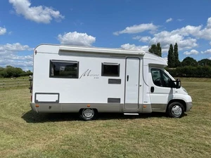 Burstner Marano t595,low profile 2 berth, superb inside and out - Picture 1 of 20