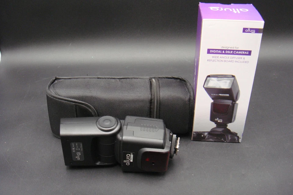 Altura Photo Universal Flash AP-FLS-UNV1 Nikon DSLR Pouch Diffuser Camera - Image 1 of 4