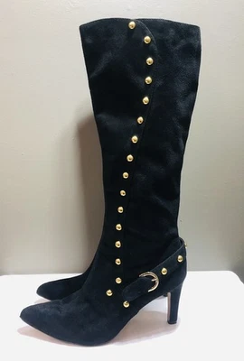 Botas Ann Marino de gamuza negras de tacón alto con tachuelas detalle dorado para mujer 7,5 M Foto 1 de 4