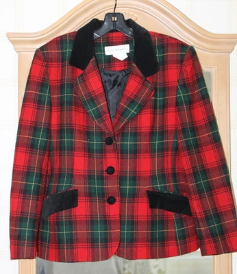 NORTON McNAUGHTON Wool Blend Red Green Plaid  Black Velvet Collar Trim Blazer 10 - Image 1 of 4