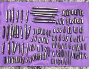 Konvolut 133 Bohrer Kreuzschlitz Flachkopf Stern Bits kurz lang doppelseitig - Bild 1 von 4