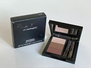MAC COSMETICS GREAT BROWS ALL-IN-ONE EYEBROW KIT - TAPERED - SALE - Picture 1 of 3