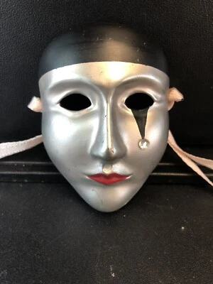 Maske IN Silber mit Druck - Bild 1 von 3