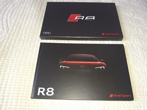 Audi R8 Coupe 2015 2016 Hardcover Prospekt BOX 92 Seiten ENGLISCH!!!! R1 - Bild 1 von 2