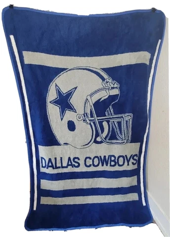 San Marcos Blanket Dallas Cowboys 54 x 82" Thick Plush Warm NFL Fan Vintage 90s Cover