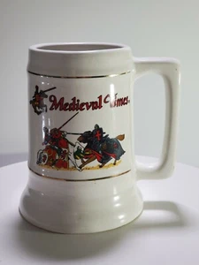Tazza birra Stein medievale da collezione bandiere tankard altezza 6" rinascimento usata in ottime condizioni - Foto 1 di 4