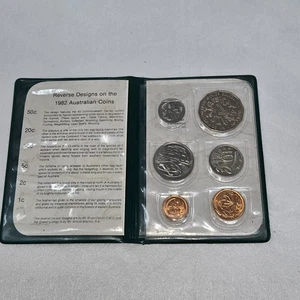 ROYAL AUSTRALIAN MINT 1982 BRISBANE XII GIOCHI DEL COMMONWEALTH SET 6 MONETE PROOF SET - Foto 1 di 8