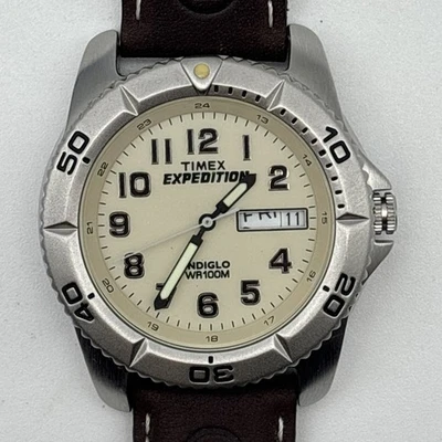 Reloj Timex Expedition Indiglo WR100M de colección para hombre / funciona bien #1479D Foto 1 de 4
