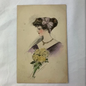 Vintage Postkarte viktorianische Ära Frau hält gelbe Blumen Illustration gebrauchter Stempel - Bild 1 von 3