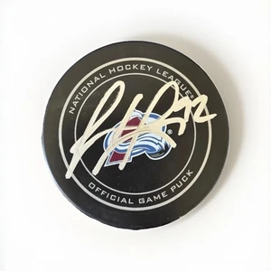Gabriel Landeskog Colorado Avalanche Signed Autographed Logo Puck - Picture 1 of 2