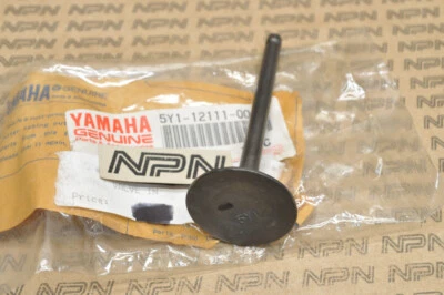 Válvula de admisión NOS Yamaha SRX600 TT600 XT550 XT600 5Y1-12111-00 Foto 1 de 2