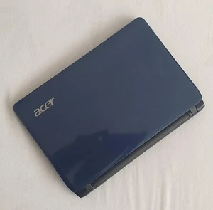 Windows XP Laptop small slim 2GB Ram 250GB HDD Celeron 1.30GHz Webcam HDMi - Picture 1 of 3