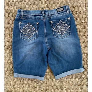 Y2K Earl Jean women's denim shorts 10inch bermuda embellished pockets size 8  - Picture 1 of 9