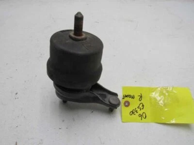 2004-2006 Lexus ES330 Right Passenger Front Engine Support Mount Insulator OEM  - Image 1 of 4