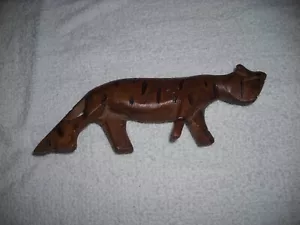 Wood Carved Jungle Cat - possibly Jaguar - Picture 1 of 1
