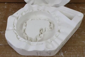 Keramik Stülpform 2 Stück kleine Nowell's Formen Herz Spitzenrahmen Gussguss - Bild 1 von 8