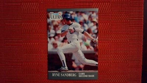 1991 Fleer Ultra #66 Ryne Sandberg Baseball - Picture 1 of 2