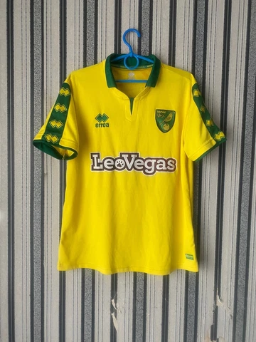 Norwich City The Canaries 2017 - 2018 home football shirt jersey Errea size M Cover