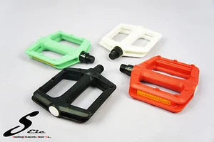 Bike Parts -Bicycle Pedals Nylon Colors Road Fixie City Cycling Good Quality - Picture 1 of 7