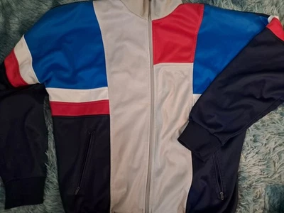 PUMA RARE    VINTAGE  RETRO   TRACKSUITE VERY NICE COLOR! - Image 1 of 4