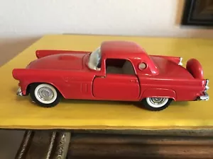 Thunderbird 1/32 Majorette 1956 nuovo con scatola made Hong Kong TARE DIFFICILE DA TROVARE - Foto 1 di 11