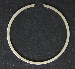 54.00 / 53,96mm 1mm Rechteck-Kolbenring Chromring 125 cm³ MAHLE Kolben Maico Neu - Bild 1 von 6