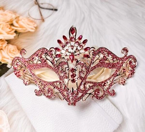 Masquerade Mask Luxury Pink Crystal, Rhinestone Eye Mask, Elegant Party Mask - Picture 1 of 4