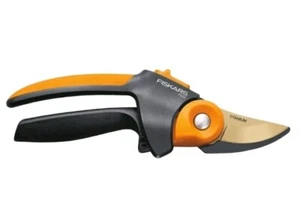 FISKARS PowerGear2 ¾ Cut Capacity Titanium Coated Blade, SoftGrip Handle Pruners - Picture 1 of 15
