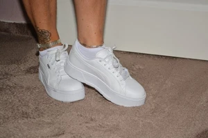 Puma Damen Sneaker Karmen weiß Größe39  paar mal getragen 5xNylonsöckchen gartis - Bild 1 von 6