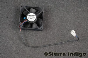 Delta Sensflow AFC0824B -S037 Fan 2-Pin 2-Wire Cisco 3640 DC24V 0.33A - Picture 1 of 1