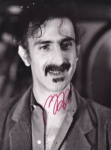 Frank Zappa - musicista + compositore - grande foto - originale firmata - Foto 1 di 1