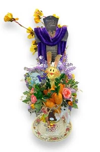 Vintage Spring Bouquet He Has Risen & Bunnies 2 in 1 Spin Decor with Tea Light - Picture 1 of 5