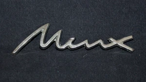 Vintage HILLMAN MINX Metal EMBLEM ~OEM BIN GR19 - Picture 1 of 2